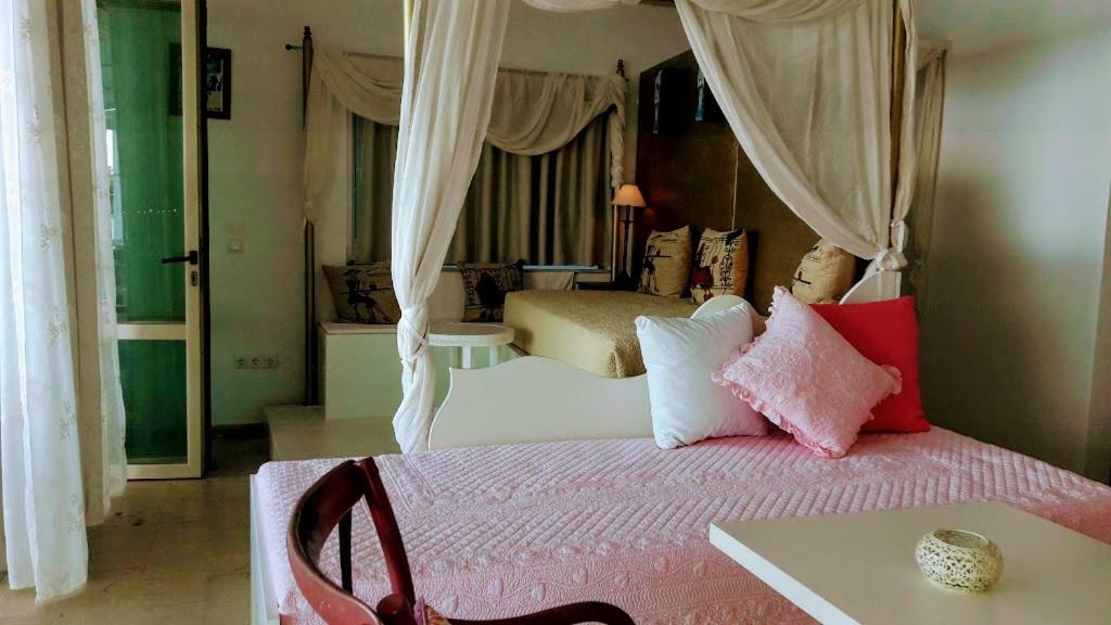 Bloom Villa By The Sea (Adults Only) Agia Pelagia Dış mekan fotoğraf