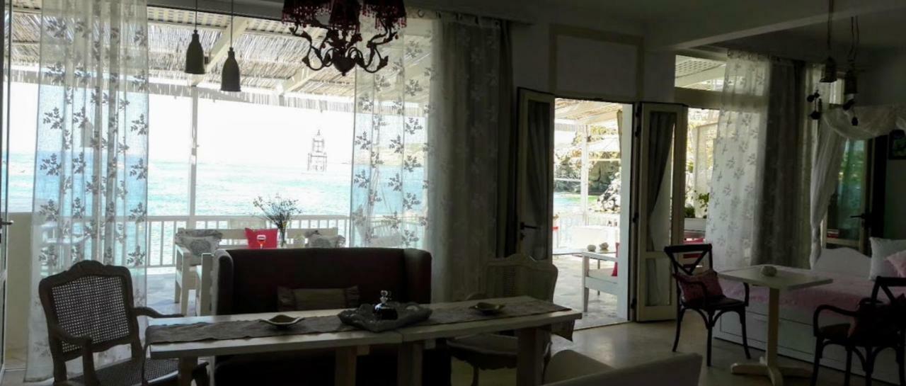 Bloom Villa By The Sea (Adults Only) Agia Pelagia Dış mekan fotoğraf